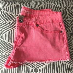 Sexy mini pink denim shorts